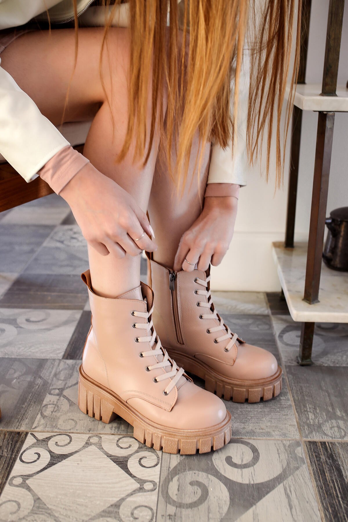 Girl nude boots