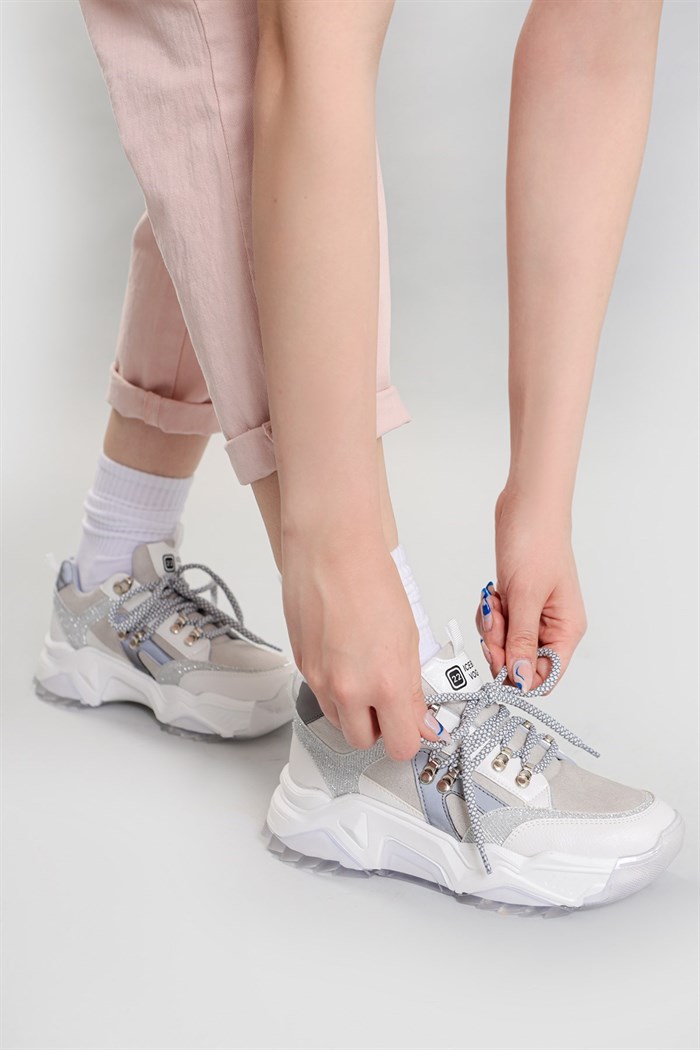 Kellie Beyaz Gri Reflektör Detaylı Sneaker