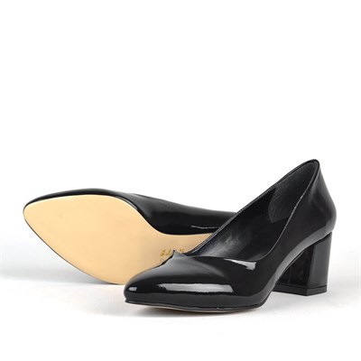 Siyah Rugan Kalın Topuklu Kadın Ayakkabı